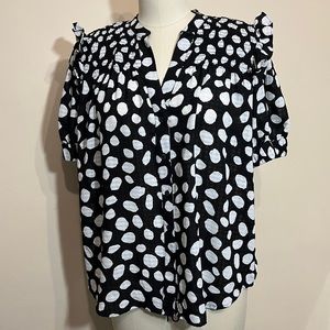 Ann Taylor V Neck Black & White Polka Dot Blouse | Large
